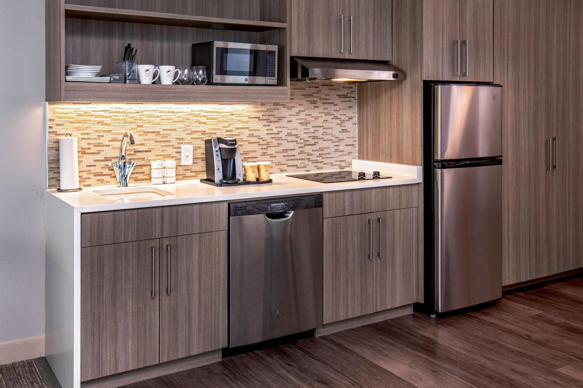 Element Hampton Peninsula Town Center Hotel Luaran gambar