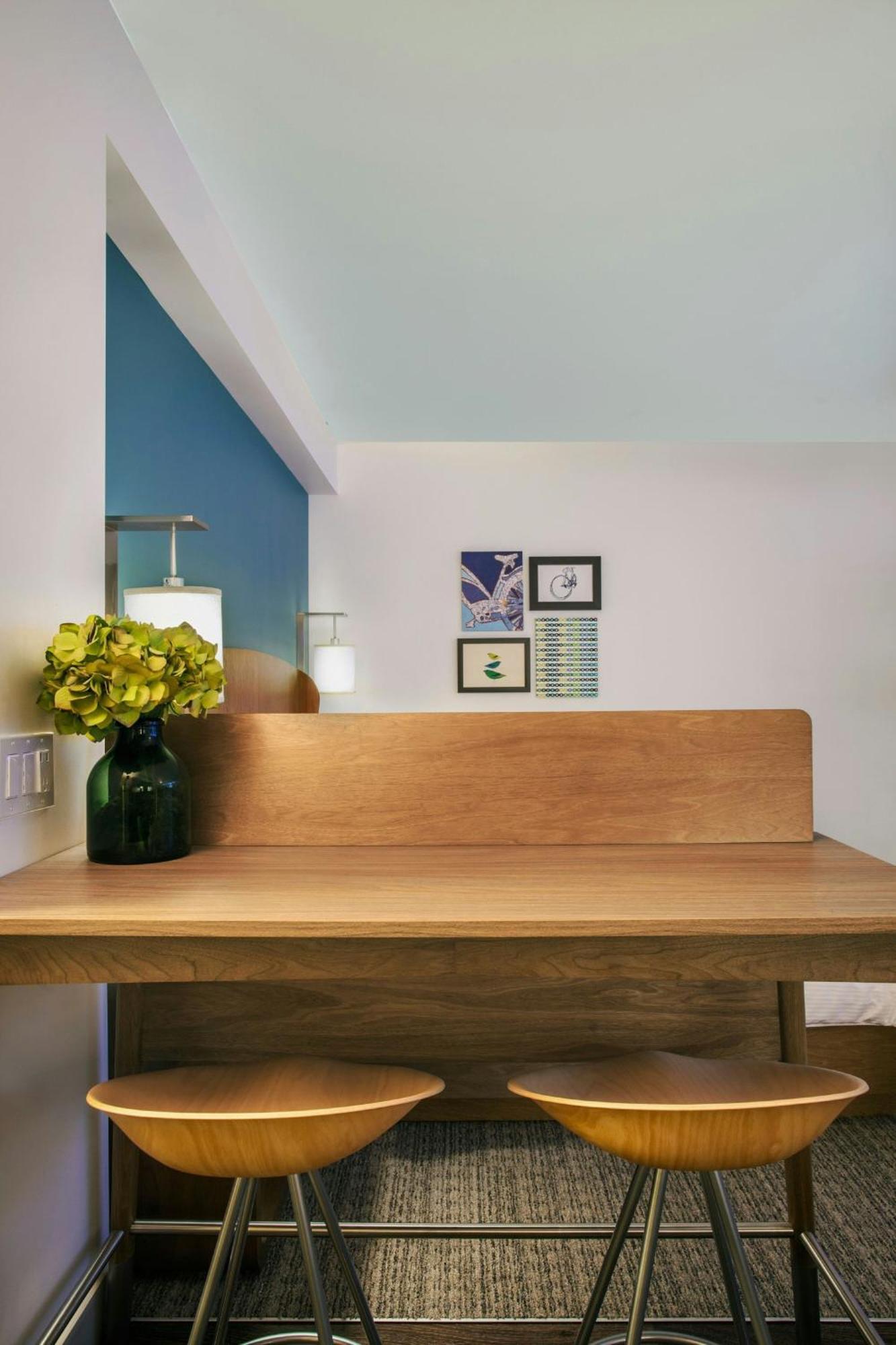 Element Hampton Peninsula Town Center Hotel Luaran gambar